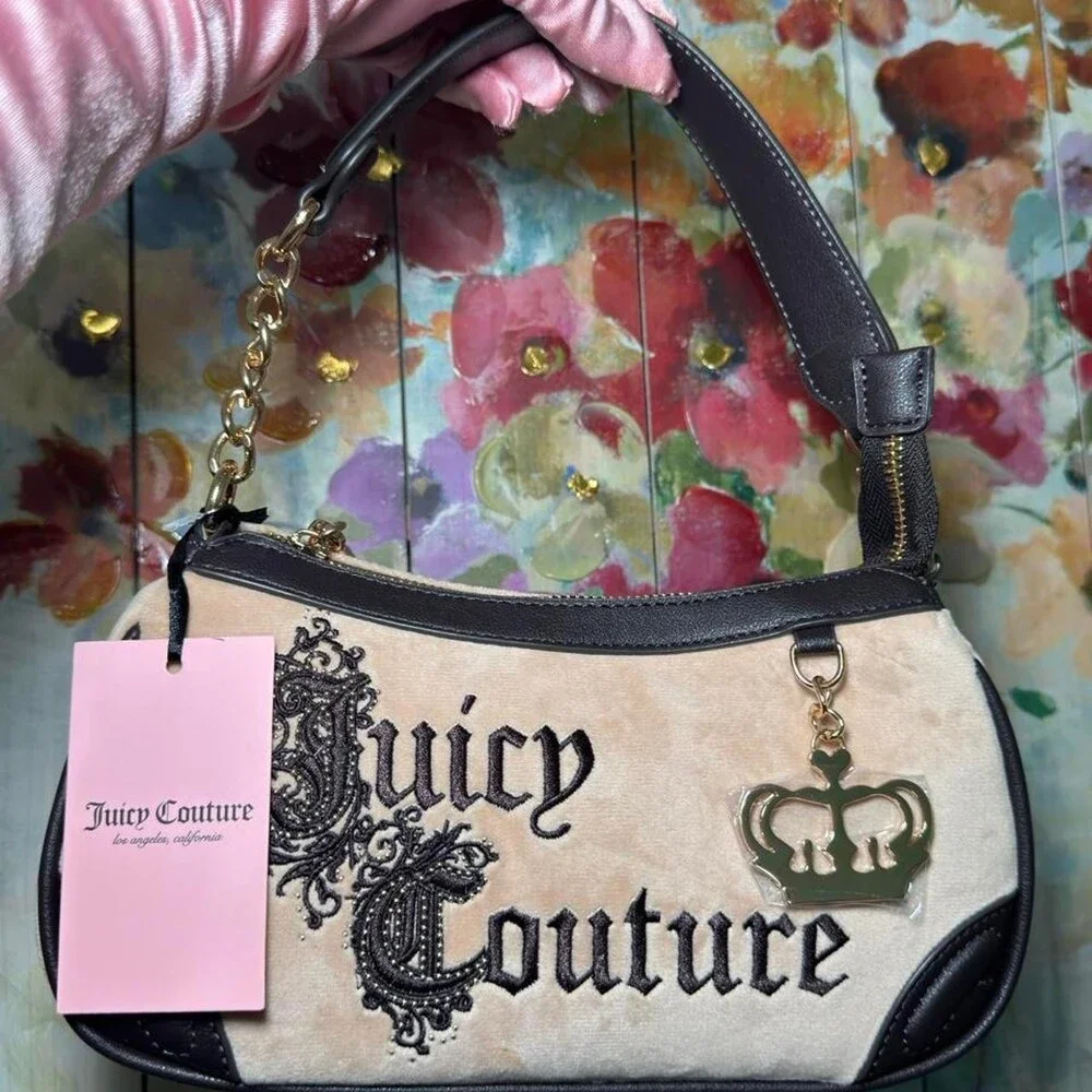 Juicy Couture Cream Tan 14 D 4